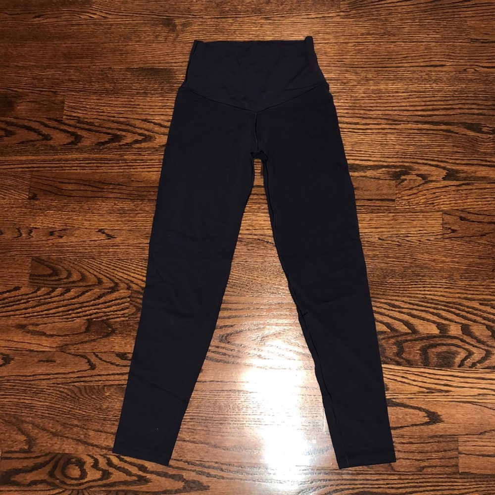 Aerie Women’s navy blue leggings